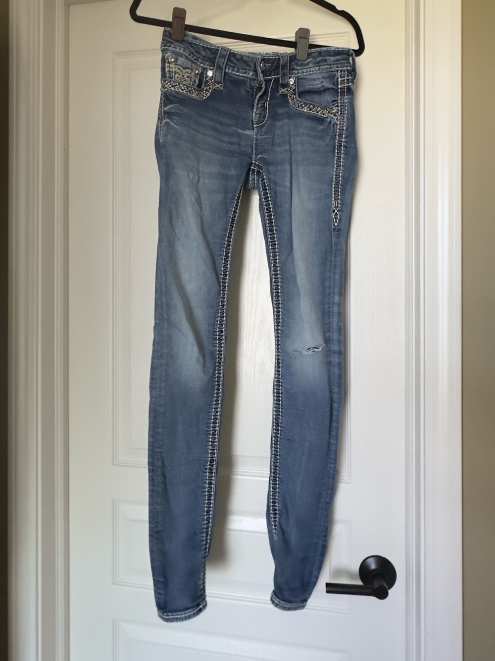 Rock Revival Light Blue Skinny Jeans with Embellished Pockets